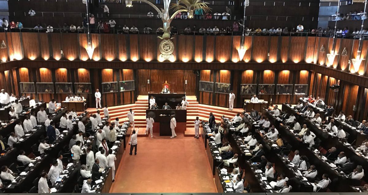 மாகாண சபைகள் மற்றும் உள்ளூராட்சி அமைச்சுக்கான ஒதுக்கீடுகள் மேலதிக வாக்குகளால் நிறைவேற்றம்!