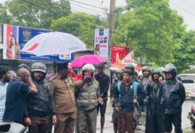 பட்டப்பகலில் துரத்தித் துரத்தி இளைஞன் வெட்டிக் கொலை!