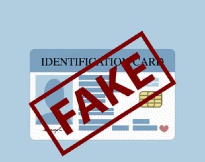 போலி சாரதி அனுமதிப் பத்திரம் தயாரித்த இருவர்கைது!