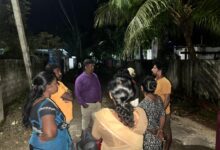 கொடிகாமம் ஆத்தியடி வீதி மக்கள் இடைத்தங்கல் முகாமில் போராட்டத்தில்!