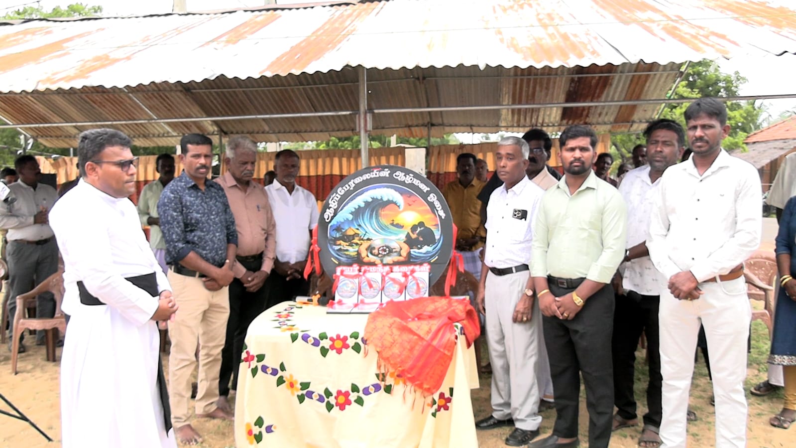 'துயர் சுமந்த கரைகள்' இசை இறுவட்டு வெளியீடு!