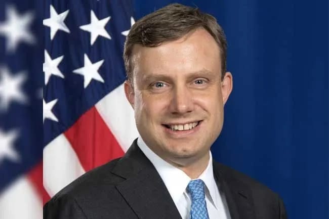 இலங்கைக்கான புதிய அமெரிக்க தூதராக எரிக் மேயர்!