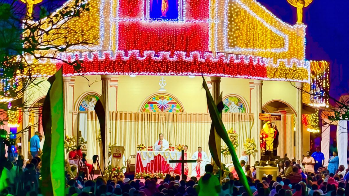 சிறப்பாக இடம்பெற்ற கச்சதீவு அந்தோணியார் ஆலய பெருந்திருவிழா : 10 ஆயிரம் வரையிலான பக்தர்கள் பங்கேற்பு!