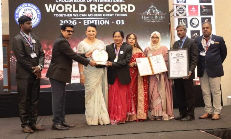 உலக சாதனை நிலைநாட்டித் தென்மராட்சி மண்ணுக்குப் பெருமை தேடித் தந்த இளம் பெண்!