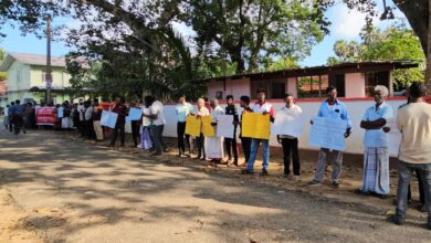 யாழ்.வட்டுக்கோட்டை வைத்தியசாலை முன்பாக போராட்டம்!