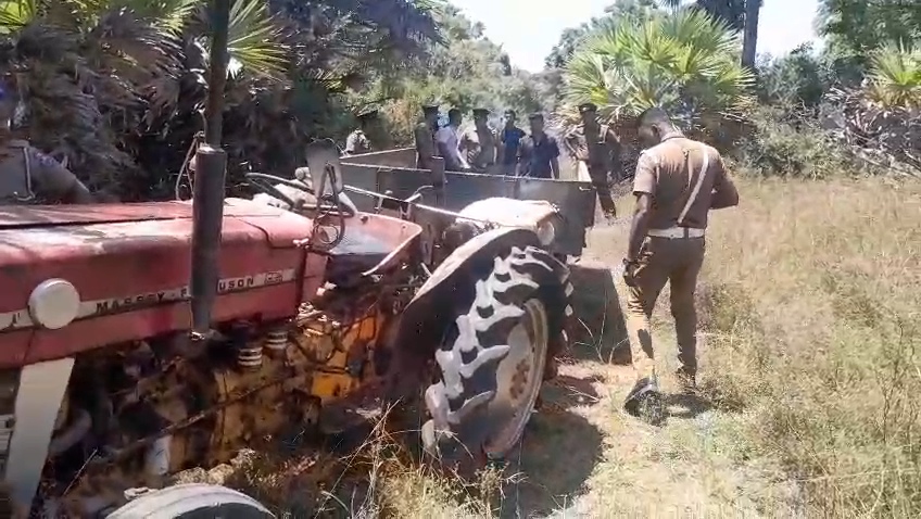 சட்டவிரோத மணல் ஏற்றிய உழவு இயந்திரம் மோதி பொலிஸ் உத்தியோகத்தர் ஒருவர் பலி!