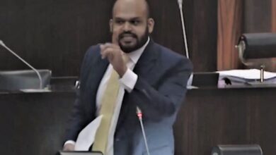 நாடாளுமன்றத்தில் பெரும் பரபரப்பு: சாணக்கியன் எம்பியை வெளியேற்றுவதாக சபாநாயகர் எச்சரிக்கை!