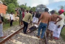 வவுனியாவில் ரயிலுடன் மோதுண்டு முதியவர் சம்பவ இடத்தில் பலி!