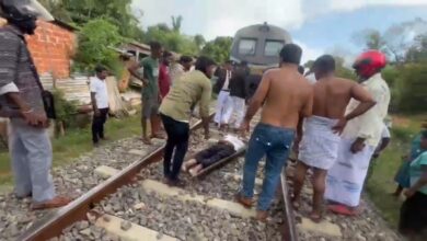 வவுனியாவில் ரயிலுடன் மோதுண்டு முதியவர் சம்பவ இடத்தில் பலி!