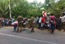தையிட்டி விகாரை பகுதியில் புகைப்படம் எடுத்த இரு இளைஞர்கள் கைது