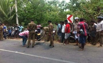 தையிட்டி விகாரை பகுதியில் புகைப்படம் எடுத்த இரு இளைஞர்கள் கைது