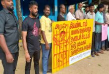சொல்லிசைப் பாடகர் சங்கீத்சனை விடுதலை செய்யக்கோரி வல்வெட்டித்துறையில் போராட்டம்!