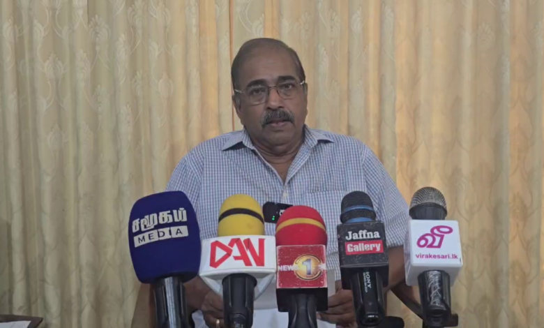 வவுனியா மாநகர சபை முதல்வர், சாவகச்சேரி நகரசபை உபதவிசாளர் பதவி நீக்கப்பட்டமைக்கு சுரேஷ் பிரேமச்சந்திரன் கண்டனம்!