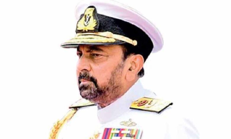 11 இளைஞர்கள் கடத்தல் வழக்கு: முன்னாள் கடற்படைத் தளபதிக்கு நீதிமன்று அழைப்பாணை!