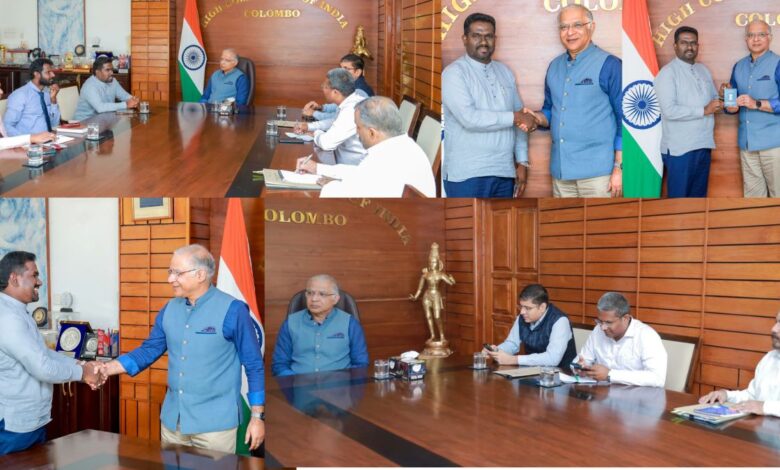 திருத்திய இந்திய வெளிநாட்டு குடியுரிமை அட்டை வழங்கிவைப்பு!