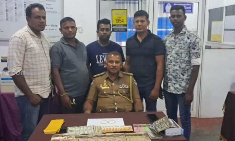 வெளிநாட்டிலிருந்து வருகை தருபவர்களை இலக்கு வைத்து கொள்ளை: இருவர் கைது!