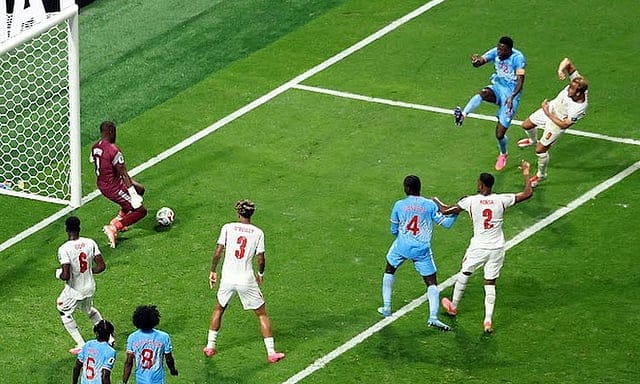 FIFA கால்பந்தாட்ட காலிறுதிச் சுற்றுக்குள் நுழைந்தது இங்கிலாந்து!