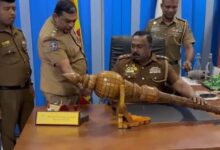 மாயமான வவுனியா மாநகர சபை செங்கோல் மீட்பு!