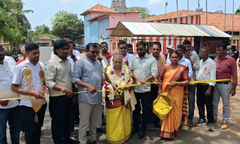 யாழ்.உரும்பிராய் கற்பகப்பிள்ளையார் கோவில் வீதி காப்பெற் வீதியாக புனரமைக்கப்பட்டு மக்களிடம் கையளிப்பு!