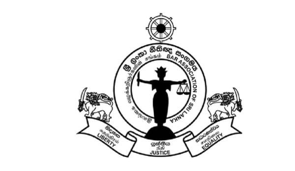 தற்போது பதவியிலுள்ள நீதியரசர்களின் பதவிக்காலத்தை மட்டும் நீடிப்பதற்கு சட்டத்தரணிகள் சங்கம் எதிர்ப்பு!