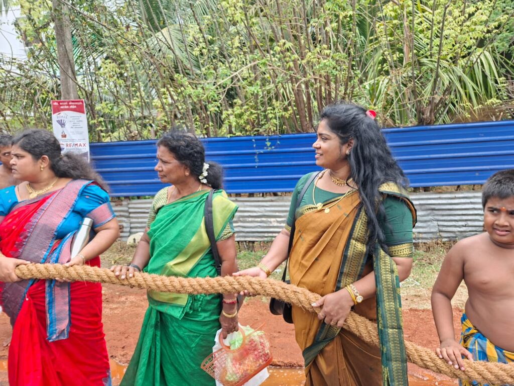 சாவகச்சேரி வாரிவனம் முத்துமாரியம்மன் இன்று தேர்!